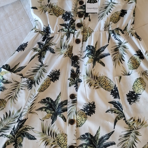 Angashion- Pineapple Bohemian Spaghetti Strap Button Down Dress with pockets. - Picture 3 of 3
